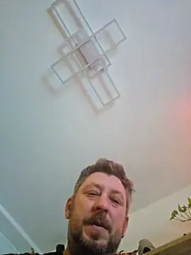 ktmtom247 online show from November 2025 03:49:02 AM