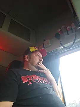 ktmtom247 online show from November 2025 07:34:02 AM