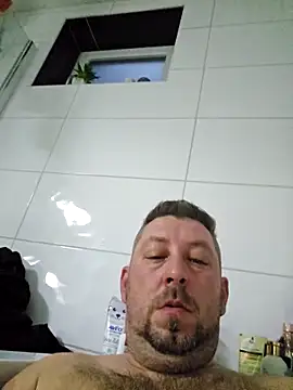 ktmtom247 online show from February 2026 06:33:02 AM