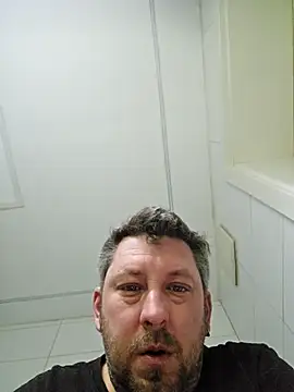 ktmtom247 online show from January 2026 03:33:02 AM