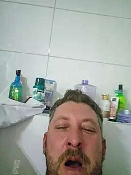 ktmtom247 online show from November 2025 03:59:02 PM