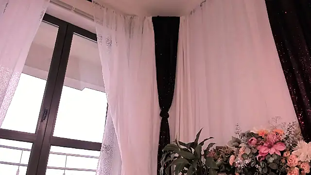 Snapshot of blond3bab3 chatting on November 2025 07:23:02 AM blond3bab3 online show from November 2025 07:23:02 AM