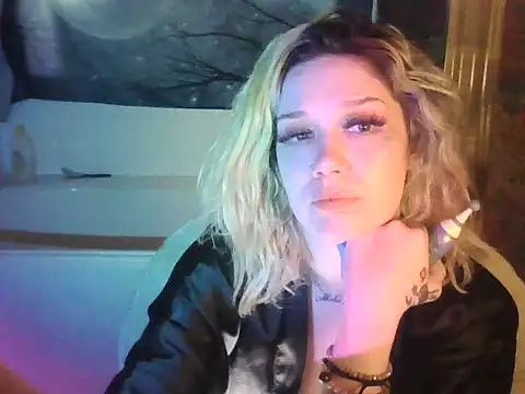 TEXASMARYYYJANE online show from May 2026 01:25:02 PM