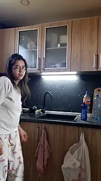 rposhta1991 online show from April 2026 09:22:01 AM