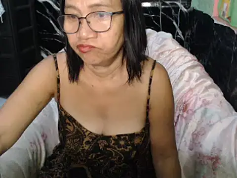 ASIANDOLLY4U online show from June 2026 11:05:01 PM