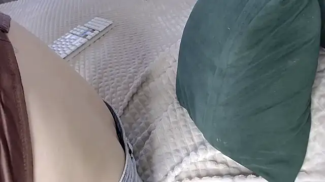 Kiradoll27 online show from October 2025 09:30:02 AM