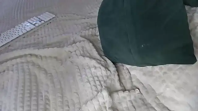 Kiradoll27 online show from October 2025 10:03:02 AM