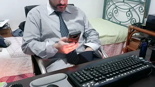 Italian dark desire online show from December 2025 08:30:02 PM