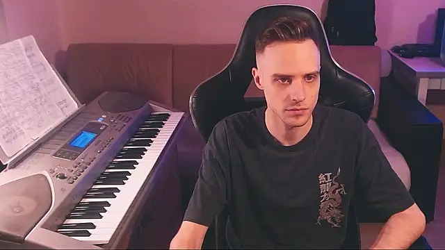 Sweetparker online show from February 2026 07:44:01 PM