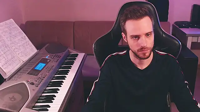 Sweetparker online show from September 2025 03:45:02 PM