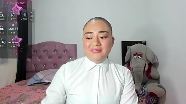 ReyleDoll online show from May 2026 11:22:02 PM