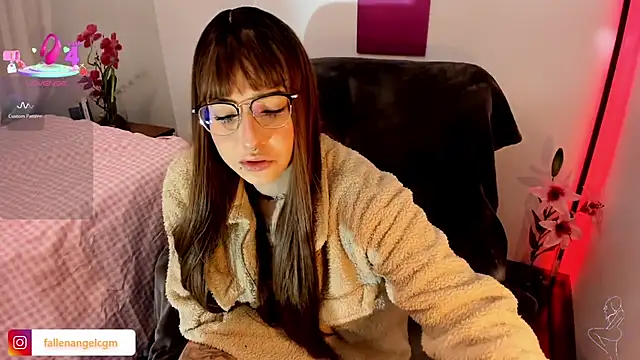 Fallengangel online show from December 2025 09:24:02 AM