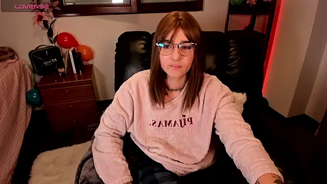 Fallengangel online show from February 2026 12:00:01 AM