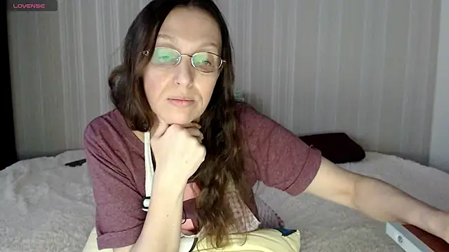 SylviaFoxy online show from January 2025 09:30:02 AM