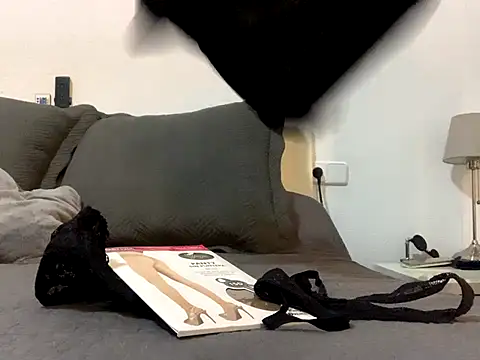 Snapshot of Chic_desire chatting on September 2025 07:45:02 AM Chic desire online show from September 2025 07:45:02 AM