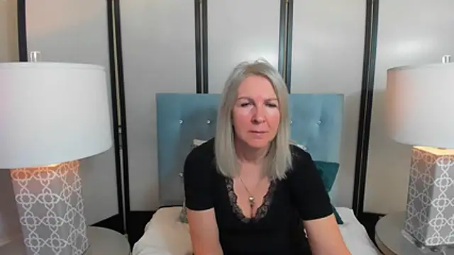 Snapshot of EricaTop chatting on February 2026 05:54:01 AM EricaTop online show from February 2026 05:54:01 AM