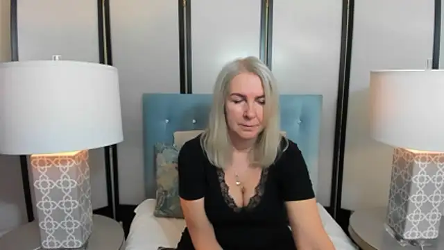 Snapshot of EricaTop chatting on January 2026 09:32:02 PM EricaTop online show from January 2026 09:32:02 PM