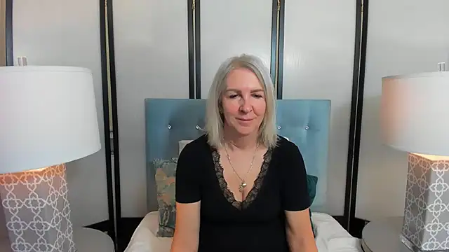 EricaTop online show from April 2026 05:08:02 AM