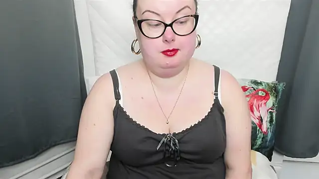 Snapshot of dirtyBonnie chatting on March 2025 07:35:02 AM dirtyBonnie online show from March 2025 07:35:02 AM
