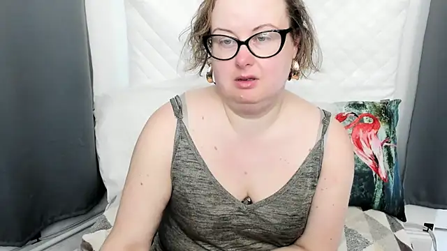 dirtyBonnie online show from May 2026 10:12:02 AM