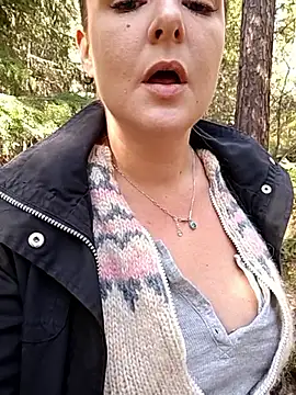 Snapshot of SwedishJennifer chatting on April 2026 12:53:01 PM SwedishJennifer online show from April 2026 12:53:01 PM