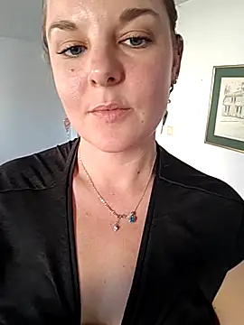 SwedishJennifer online show from March 2026 03:24:02 PM