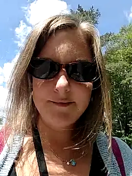 Snapshot of SwedishJennifer chatting on June 2026 10:01:02 AM SwedishJennifer online show from June 2026 10:01:02 AM