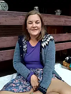 Snapshot of SwedishJennifer chatting on June 2026 01:22:01 PM SwedishJennifer online show from June 2026 01:22:01 PM