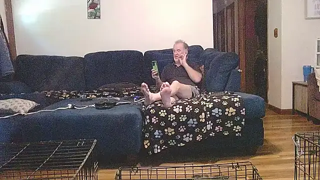 Snapshot of Sweet_Sexy1963 chatting on September 2025 05:52:02 PM Sweet Sexy1963 online show from September 2025 05:52:02 PM