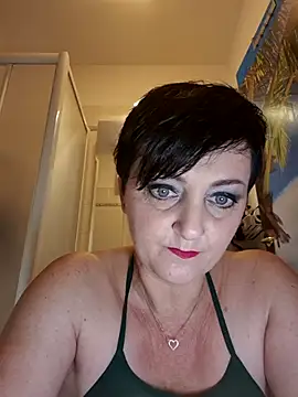 Snapshot of lucillabollente chatting on September 2025 04:13:01 AM lucillabollente online show from September 2025 04:13:01 AM