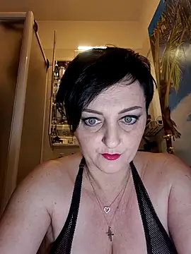 lucillabollente online show from February 2026 05:08:01 AM