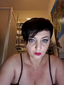 Snapshot of lucillabollente chatting on October 2025 04:03:01 AM lucillabollente online show from October 2025 04:03:01 AM