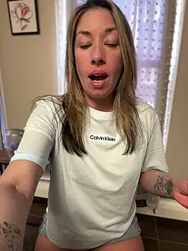  NinaLuvSins  online show from April 2026 06:14:02 PM