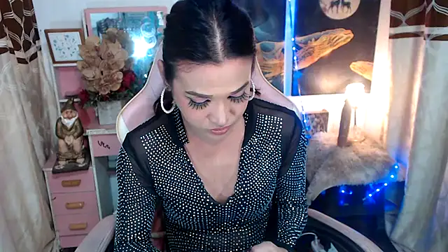 Snapshot of AsianMariaTs chatting on October 2025 03:45:02 PM AsianMariaTs online show from October 2025 03:45:02 PM