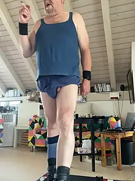wankcellar online show from June 2026 02:01:02 PM