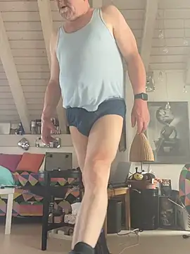 wankcellar online show from July 2026 11:28:01 AM