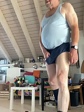 wankcellar online show from July 2026 11:11:02 AM