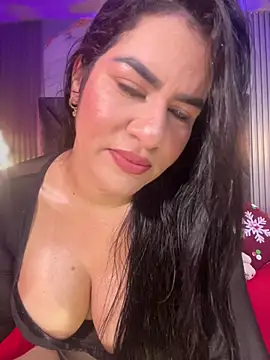 Zafira Alabi online show from December 2025 03:27:02 PM