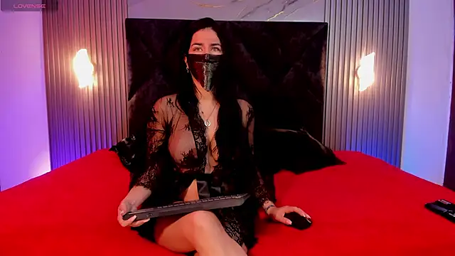 Zafira Alabi online show from October 2025 05:57:02 PM