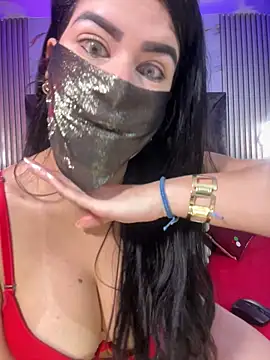 Zafira Alabi online show from December 2025 03:47:01 PM