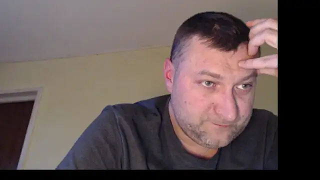 nadir sinz online show from April 2026 01:50:01 PM