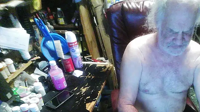 russtee online show from January 2026 08:05:01 PM