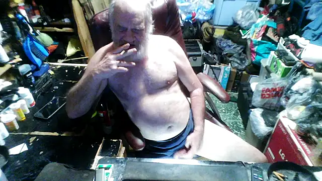 russtee online show from November 2025 04:17:01 PM