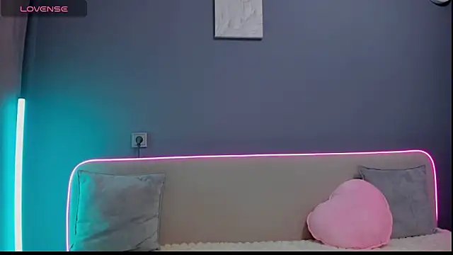 Malika Lisan online show from March 2026 01:46:01 AM