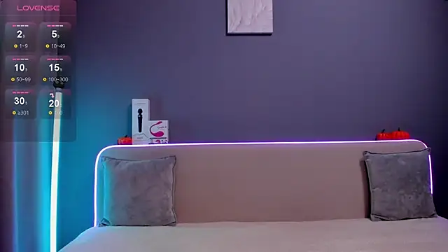 Malika Lisan online show from October 2025 01:04:02 AM