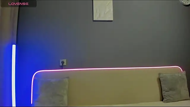 Malika Lisan online show from November 2025 02:45:02 AM