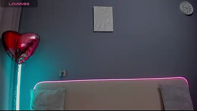 Malika Lisan online show from February 2026 02:32:02 AM