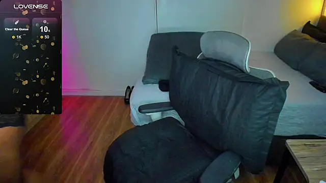 Snapshot of savanna013 chatting on November 2025 09:14:02 AM savanna013 online show from November 2025 09:14:02 AM