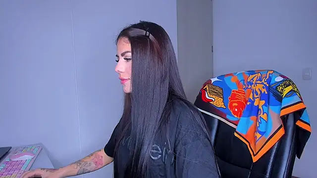 Lisegg  online show from April 2026 10:20:02 AM