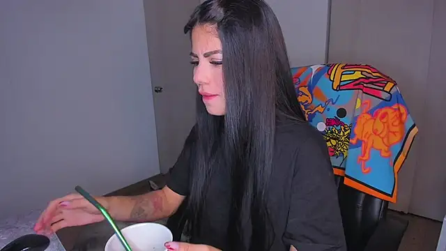 Snapshot of Lisegg_ chatting on September 2025 10:04:02 AM Lisegg online show from September 2025 10:04:02 AM